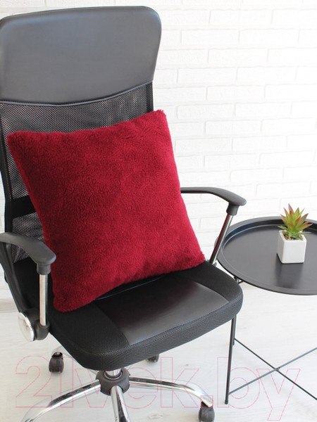 Изображение товара Наволочка декоративная Lanatex 0343 / 22320 (48x48см, бордовый)