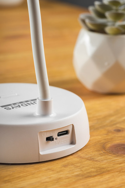 Изображение товара Настольная лампа Sundays Home SM-M793 (белый)