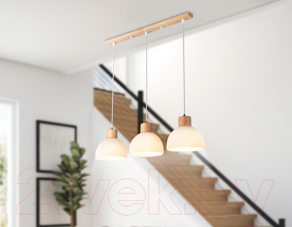 Изображение товара Потолочный светильник Ambrella TR83135/3 LW/FR 