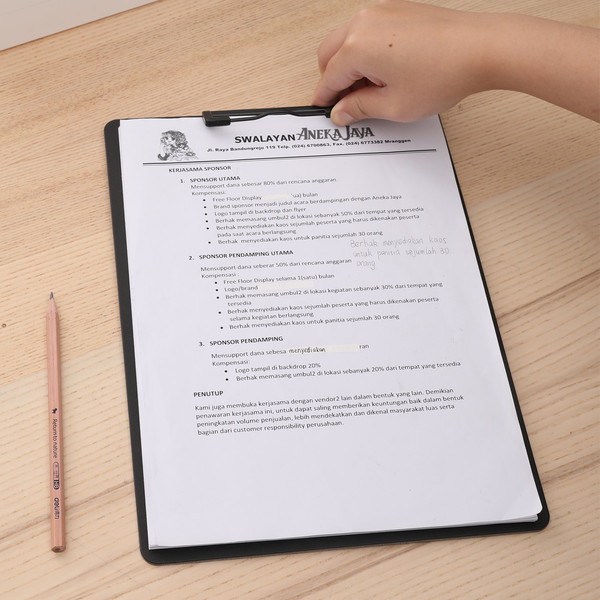 Изображение товара Планшет с зажимом Deli Extend / F75422 (черный)