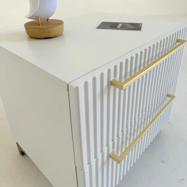 Изображение товара Прикроватная тумба Shtabe Gross 6103 эко (белый/ручка золото)