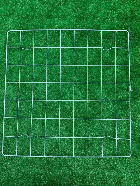 Изображение товара Решетка для инкубатора Несушка Куриная Большая 63 ячейки