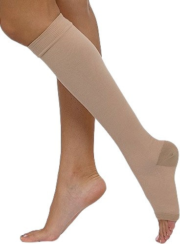 Изображение товара Чулок компрессионный Центр Компресс До колена 2 кл.к. (р.6, кремовый)