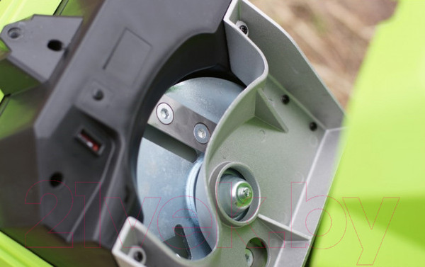 Изображение товара Садовый измельчитель электрический Greenworks 2208007