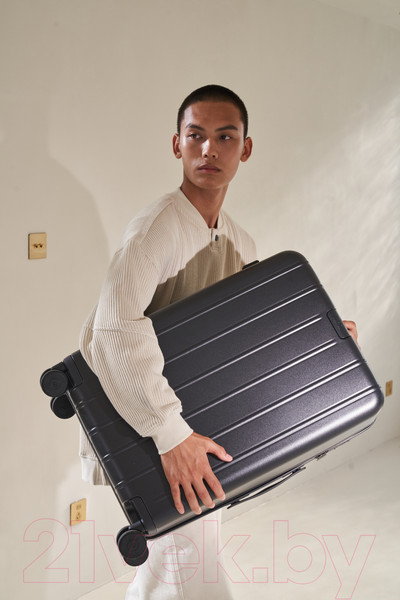 Изображение товара Чемодан на колесах 90 Ninetygo Touch Luggage 28 (черный)