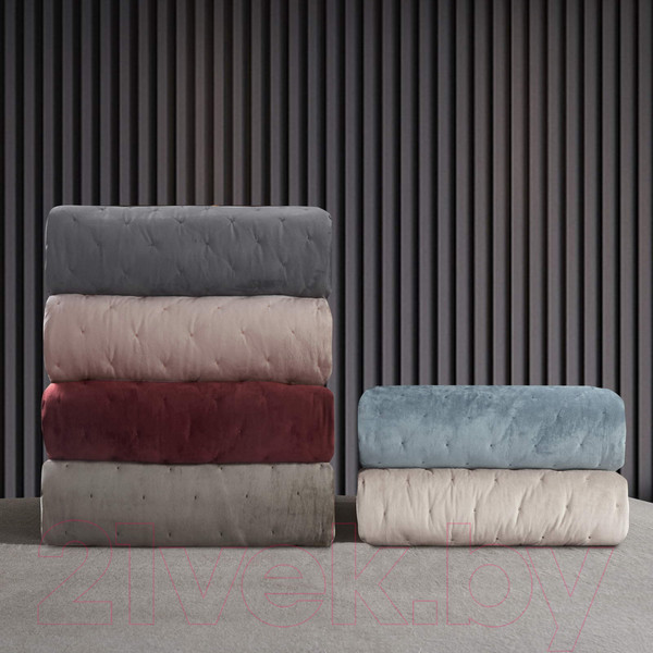 Изображение товара Набор текстиля для спальни Sofi de Marko Иоланта 240х260 / Пок-Ио-Хк-240х260 (хаки)