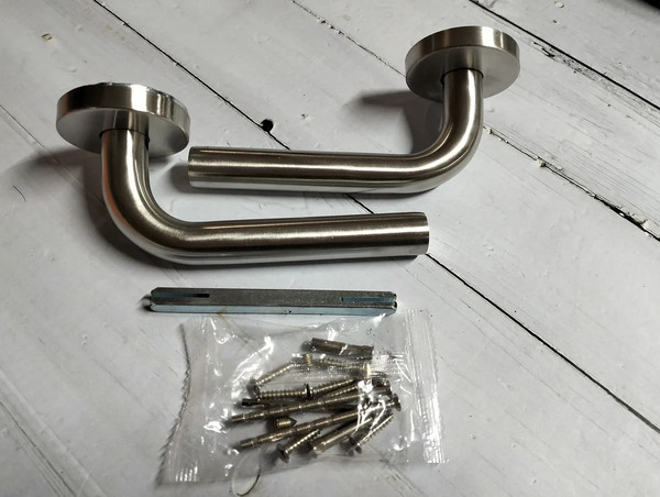 Изображение товара Ручка дверная Rucetti АН-01-R54 SNS-IND (матовая сталь)