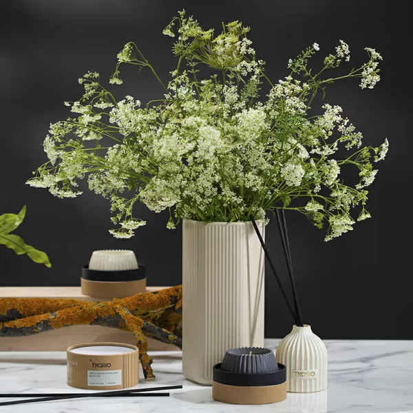 Изображение товара Свеча Tkano Edge Musk, Rose & Cedarwood TK23-ARO0032 (серый)