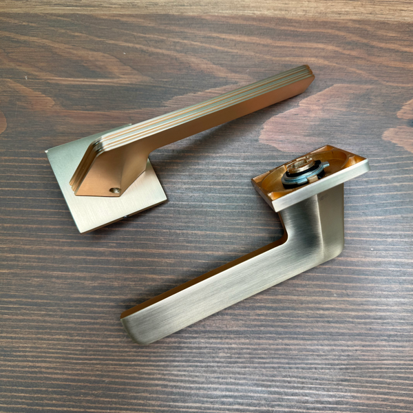 Изображение товара Ручка дверная Abriss R21.172 SSG (сатинированное золото)