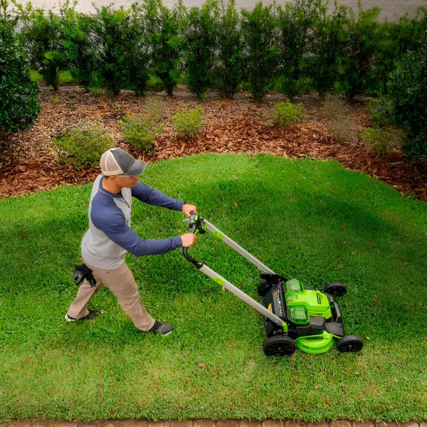 Изображение товара Газонокосилка аккумуляторная Greenworks GD60LM61 самоходная, бесщеточная 60V 61см / 2519107 (без АКБ и ЗУ)