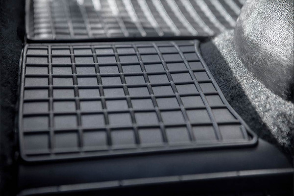 Изображение товара Комплект ковриков для авто Seintex 00456