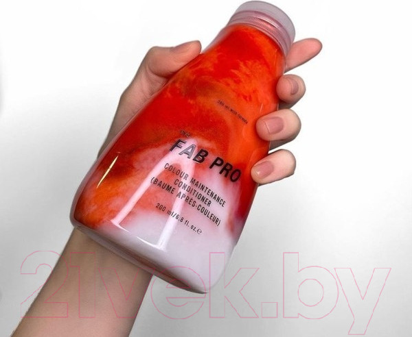 Изображение товара Оттеночный бальзам для волос EVO Labs Fab Pro Colour Maintenance Conditione основа д/индивид цвета (200мл)