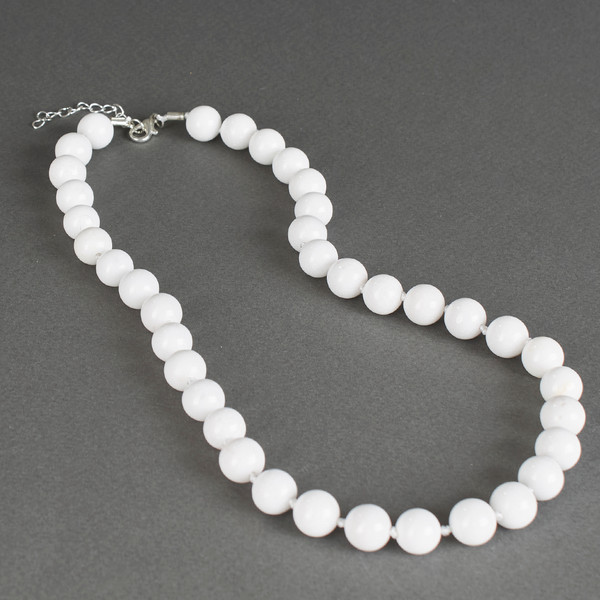 Изображение товара Бусы Wolves Агат 3037 (белый)