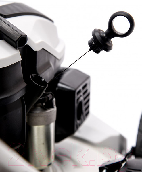 Изображение товара Газонокосилка бензиновая Helmut TR 51SL