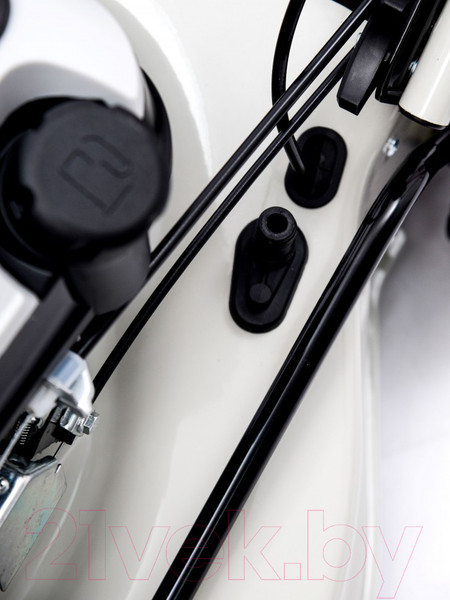 Изображение товара Газонокосилка бензиновая Helmut TR 51SL