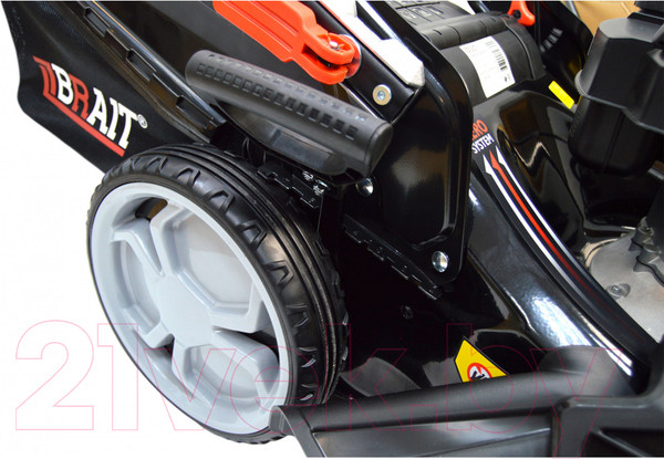 Изображение товара Газонокосилка бензиновая Brait BLM2647SM Pro