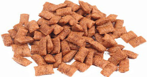 Изображение товара Лакомство для кошек TiTBiT Хрустящие подушечки с паштетом из лосося / 25314 (60г)