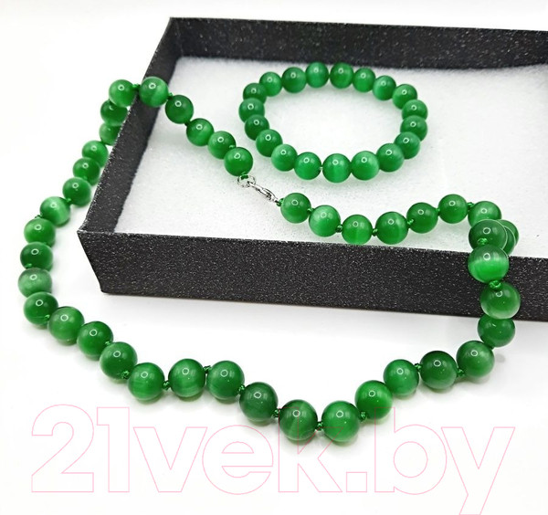 Изображение товара Бусы Wolves Кошачий глаз 3051 (зеленый)