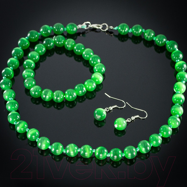 Изображение товара Бусы Wolves Кошачий глаз 3051 (зеленый)