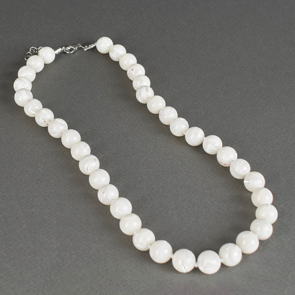 Изображение товара Бусы Wolves Перламутр 3094