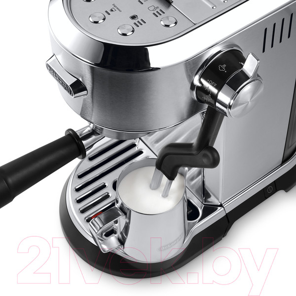 Изображение товара Кофеварка эспрессо DeLonghi EC950.M