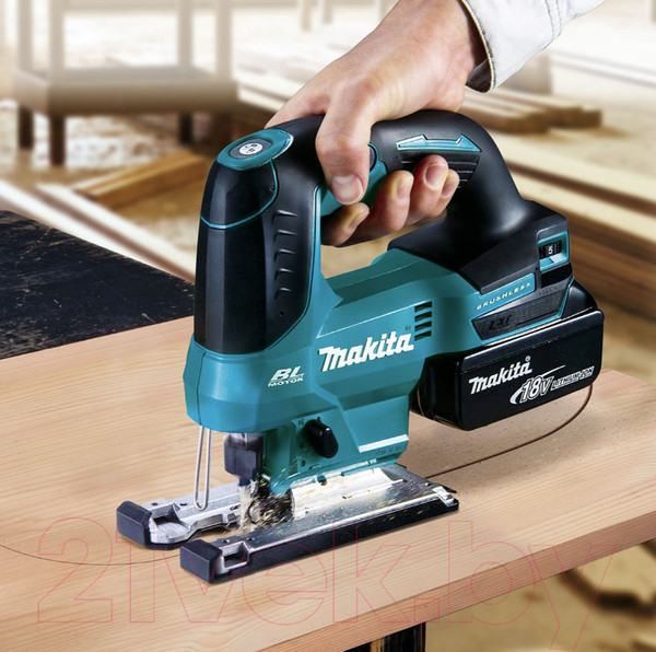 Изображение товара Профессиональный электролобзик Makita DJV184Z