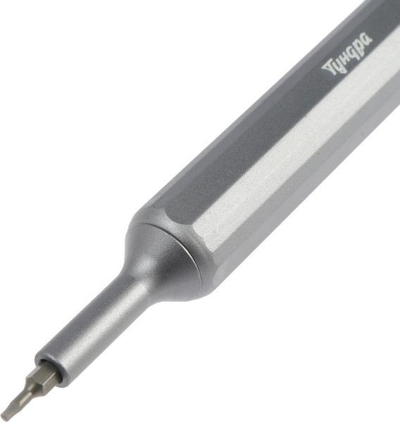 Изображение товара Отвертка Tundra 10121115 (с набором бит)