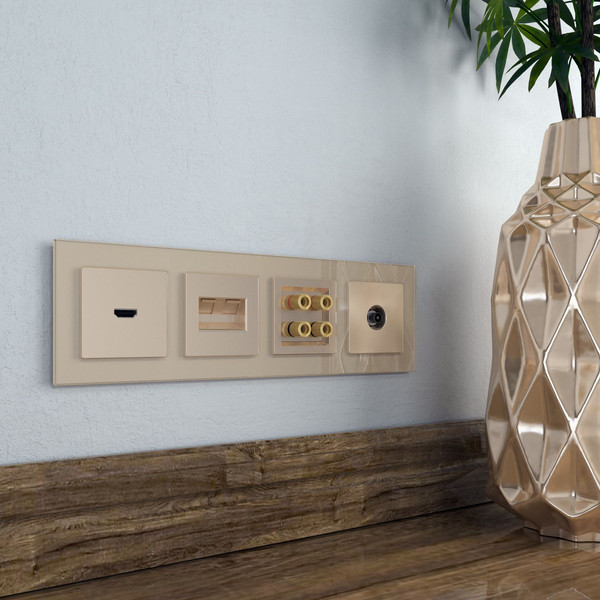 Изображение товара Розетка Werkel W1185011 (шампань)