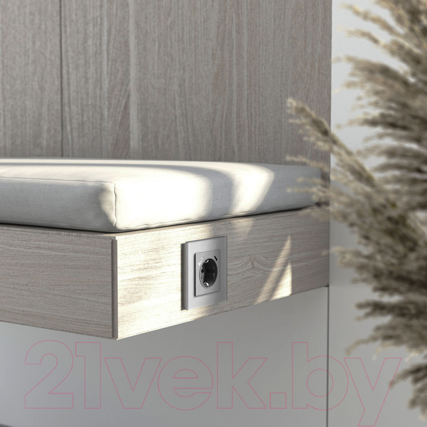 Изображение товара Рамка для выключателей и розеток Werkel Senso W0013106 (серебряный/стекло soft-touch)