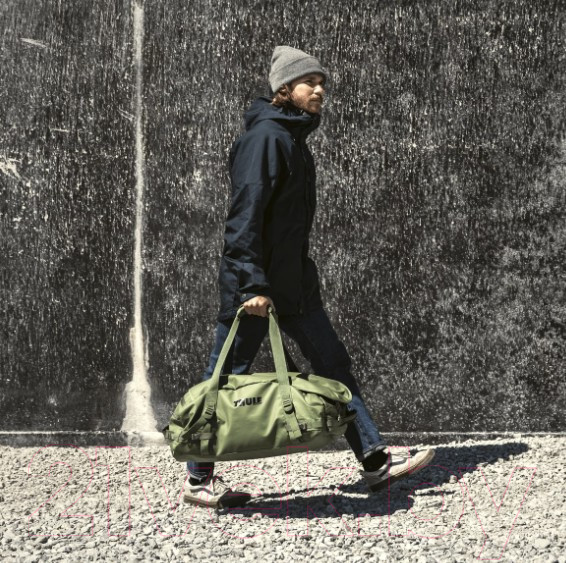Изображение товара Спортивная сумка Thule Chasm 70L TDSD303OLVN / 3204994 (зеленый)