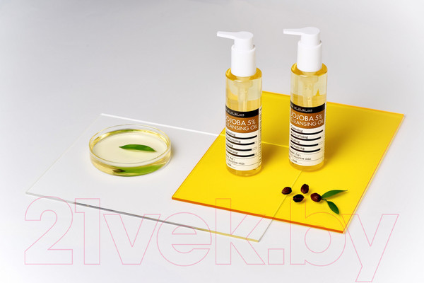 Изображение товара Гидрофильное масло Derma Factory Jojoba 5% Cleansing Oil (150мл)
