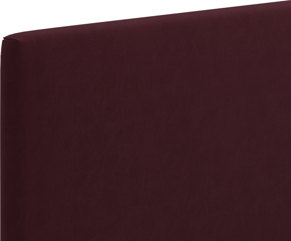 Изображение товара Полуторная кровать Moon Family 1256 / MF008845