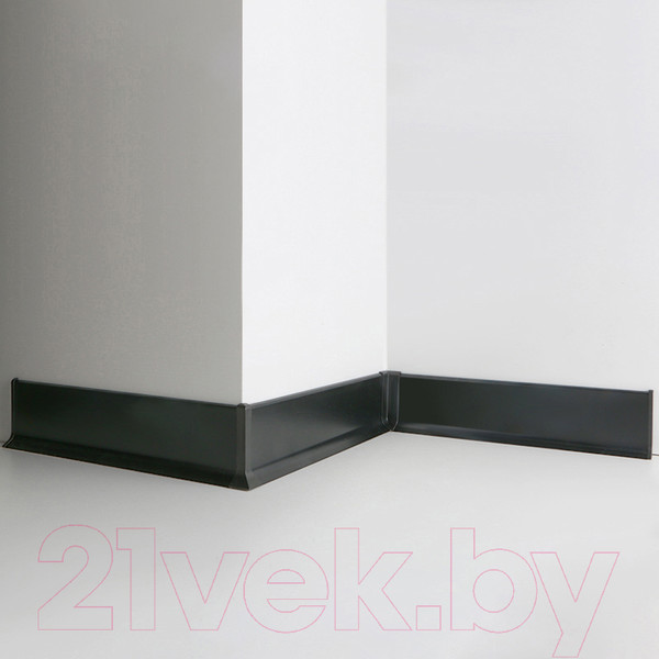 Изображение товара Плинтус Русский Профиль SSZ-80мм (2.5м, серебристый, крепеж 5шт)