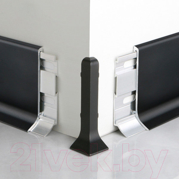 Изображение товара Уголок для плинтуса Русский Профиль SSZ-80мм (внешний, черный)