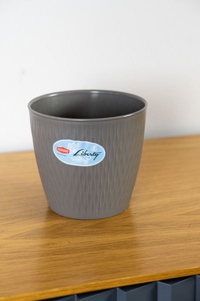 Изображение товара Кашпо Stefanplast 87301 (серый)