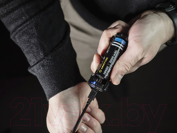 Изображение товара Фонарь Armytek Dobermann Extended Set Warm / F02005W
