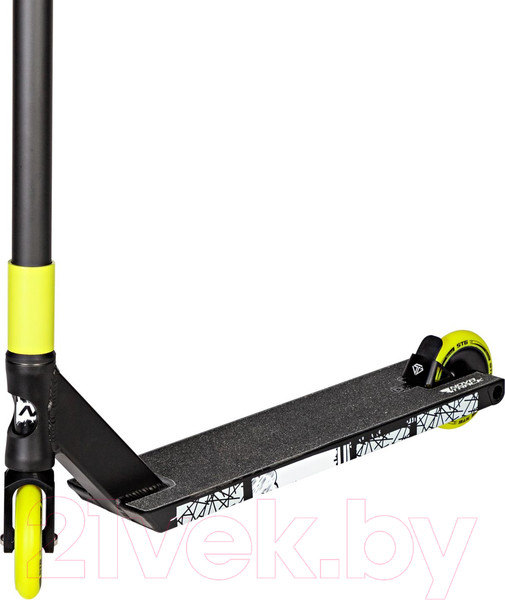 Изображение товара Самокат трюковый Novatrack Crow 10 / 110A.CROW10.BK24  (черный/зеленый)