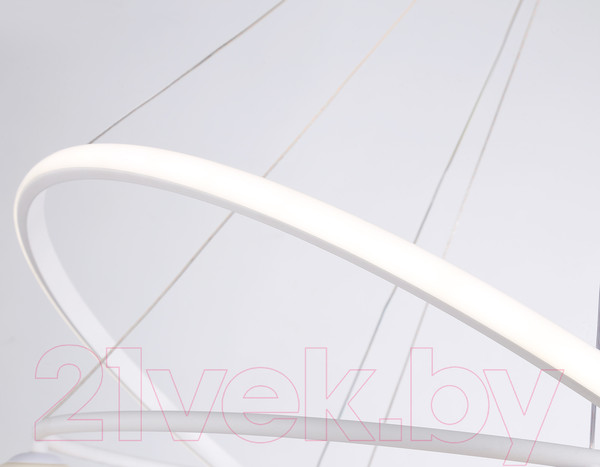 Изображение товара Люстра Ambrella Comfort FL66326/1+4 WH (белый)