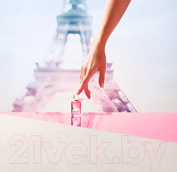 Изображение товара Туалетная вода Lancome La Vie Est Belle Rose (50мл)