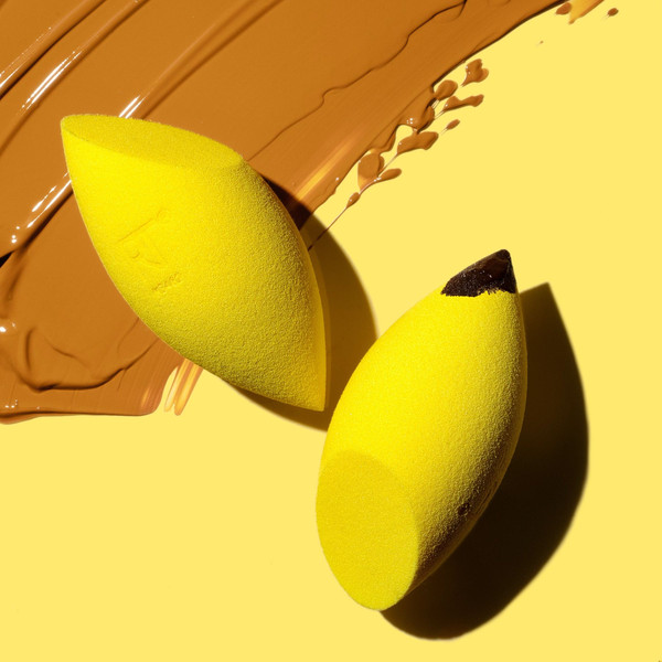 Изображение товара Набор спонжей для макияжа Real Techniques Miracle Concealer Sponge Duo (2шт)