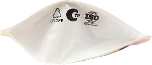 Изображение товара Лакомство для кошек TiTBiT Хрустящие подушечки с индейкой для стерилизованных / 26434 (60г)