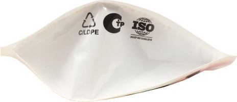 Изображение товара Лакомство для кошек TiTBiT Хрустящие подушечки с лососем для стерилизованных / 26441 (60г)