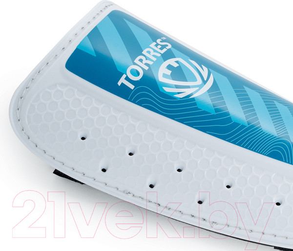 Изображение товара Щитки футбольные Torres Match FS2305 (M, белый/голубой)