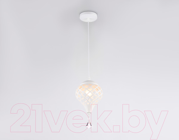 Изображение товара Потолочный светильник Ambrella Traditional TR8441 WH (белый)