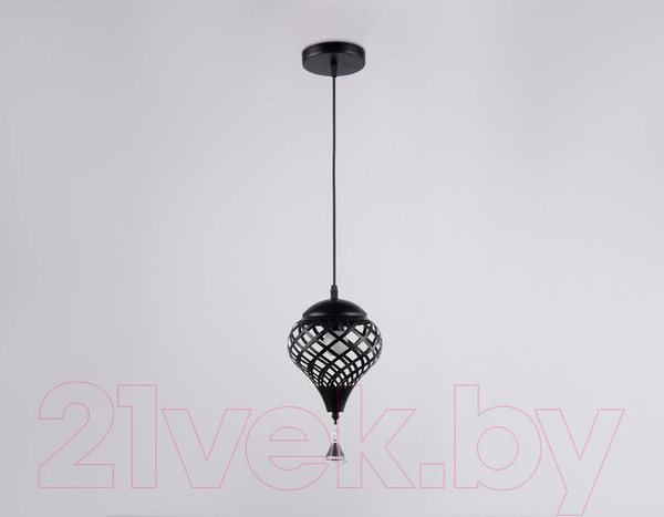 Изображение товара Потолочный светильник Ambrella Traditional TR8442 BK (черный)