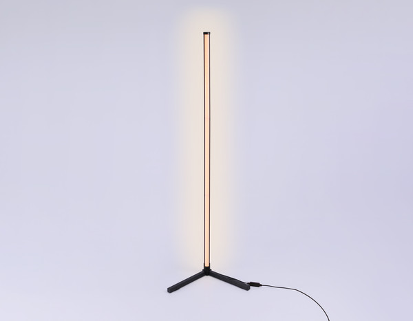 Изображение товара Торшер Ambrella FL8022 BK (черный)