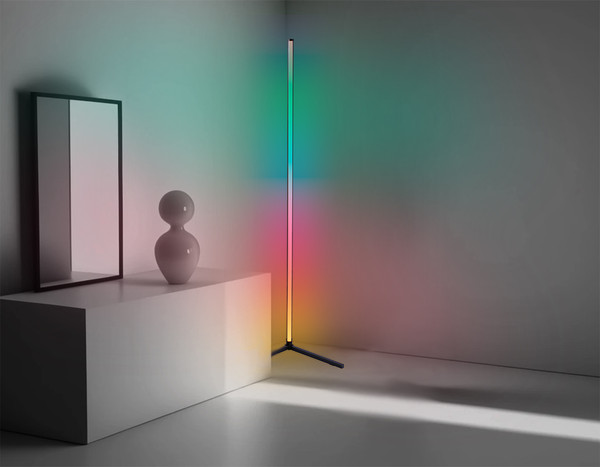 Изображение товара Торшер Ambrella FL8027 BK (черный)