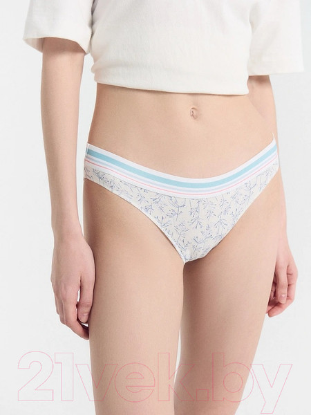 Изображение товара Комплект женских трусов Mark Formelle 412298-3 (р.94, акварельные веточки на молочном)