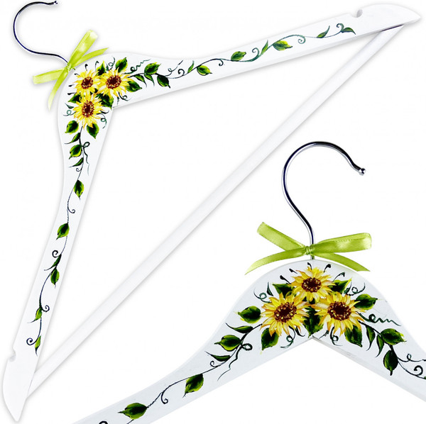 Изображение товара Набор деревянных вешалок-плечиков Брестская Фабрика Сувениров С желтыми подсолнухами / HR14