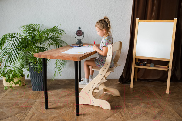 Изображение товара Стул детский Друг Кузя Растущий Павлин (лак)